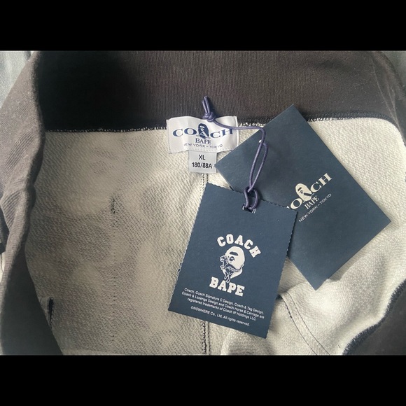 Bape x Coach Shorts - Picture 4 of 10